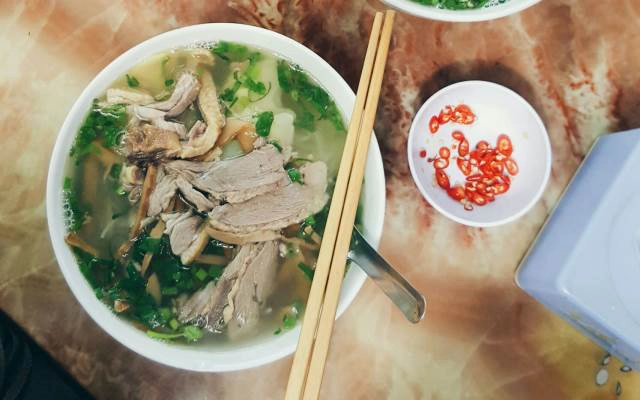 Quán Ăn Long Lan - Phở Gà, Bún Ngan & Miến Ngan