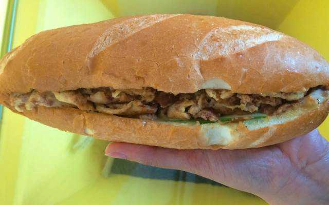 Long Phượng Bakery - Bánh Mì, Bún Chả & Ăn Vặt