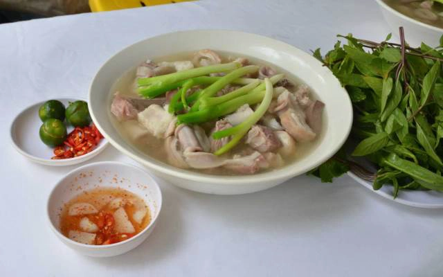 Quán Ăn Lòng Trần Cháo & Bún Đậu Mẹt