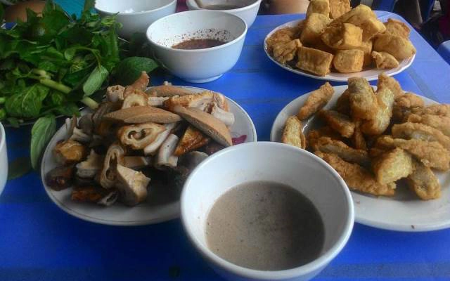 Quán Ăn Lòng Trần Cháo - Vũ Ngọc Phan