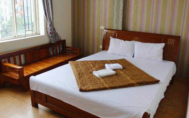 Long Tuấn Hotel