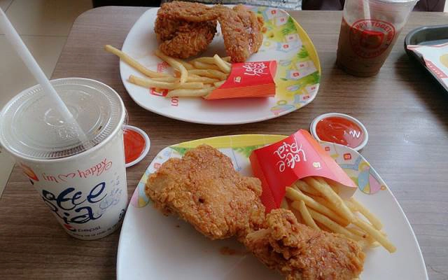 Nhà Hàng Lotteria - Cầu Giấy