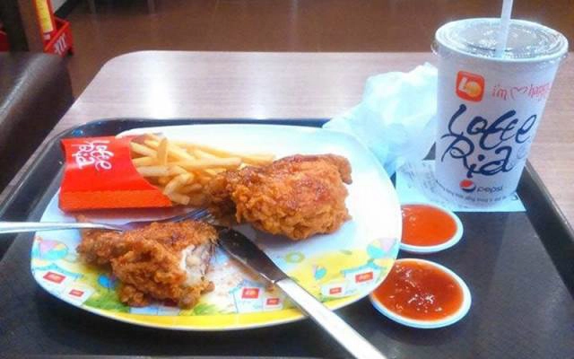 Nhà Hàng Lotteria - Ngã 4 Bốn Xã