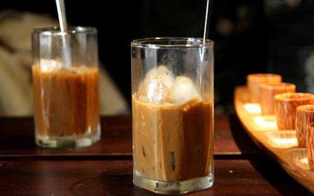 Lotus - Cafe & Kem Tràng Tiền