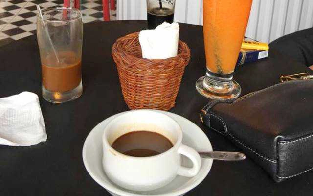 Lotus Cafe - Minh Khai