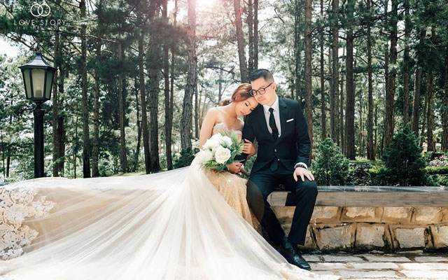 Love Story Studio