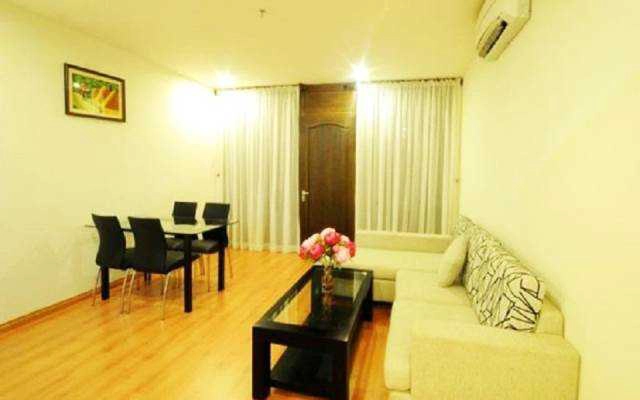 Lucky Residence Suites