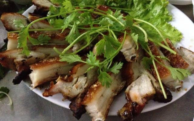 Quán Ăn Lương Gia Quán - Heo Tộc