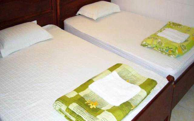 Ly Room For Rent