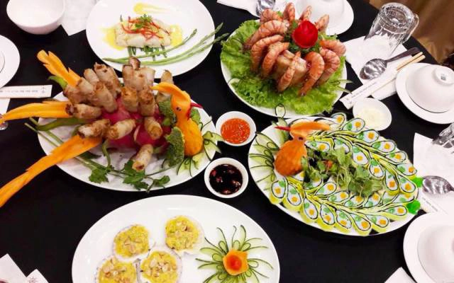 Nhà Hàng Madame Hằng Restaurant