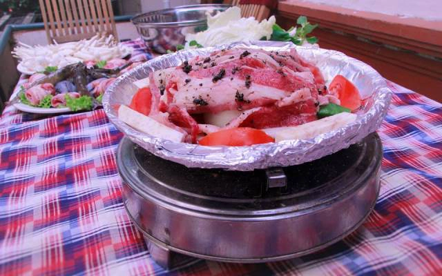 Quán Ăn Mâm Quán - Lẩu & Nướng