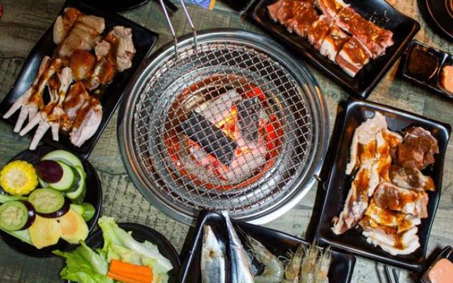 Nhà Hàng Mama BBQ - Buffet Nướng & Lẩu