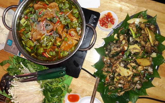 Quán Ăn Mẫn Long Quán - Hải Sản Tươi Sống