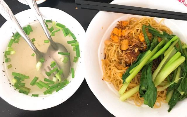 Quán Ăn Mẫn Mẫn Mì Gia