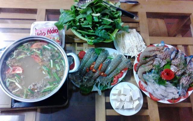 Mạnh Cường - Cơm, Lẩu & Hải Sản