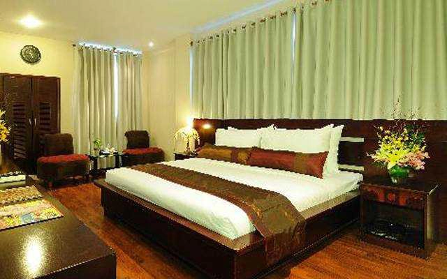 May Flower Hotel