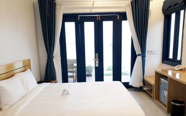 Mayfair Beach Resort Phú Quốc