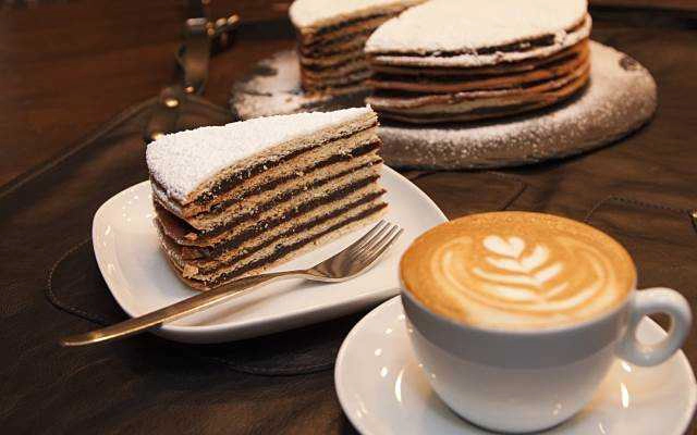 Mazio Coffee Shop
