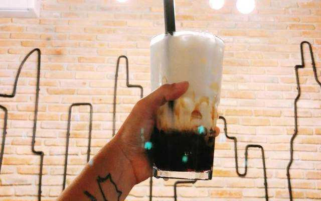 Mèo Râu Đen Coffee