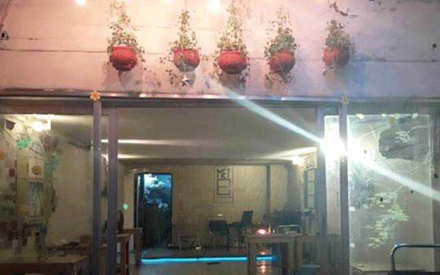 Mét Tám Cafe - Đường D1