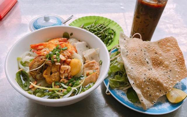 Quán Ăn Mì Quảng & Bún Chả Cá