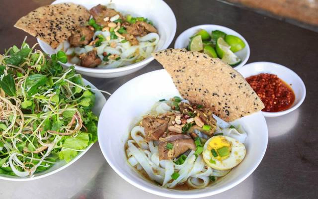 Quán Ăn Mì Quảng Gà Quê Tam Kỳ