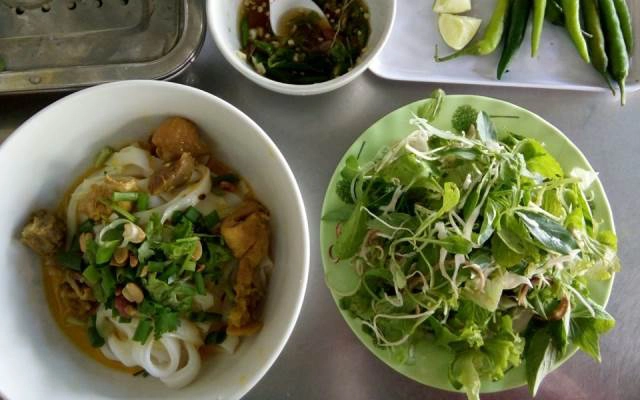 Quán Ăn Mì Quảng - Phan Tứ