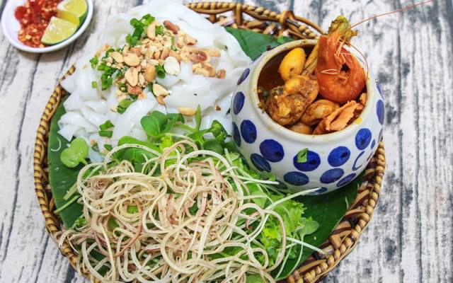 Quán Ăn Mì Quảng Ếch Bếp Trang - Ông Ích Khiêm