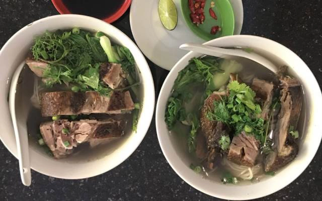 Quán Ăn Mì Vịt Tiềm 93 - Minh Phụng