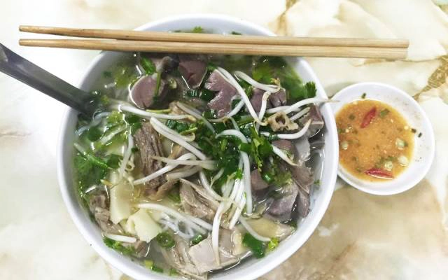 Quán Ăn Minh Anh - Phở Sạch Bắc Hà & Gà Cựa Lào Cai