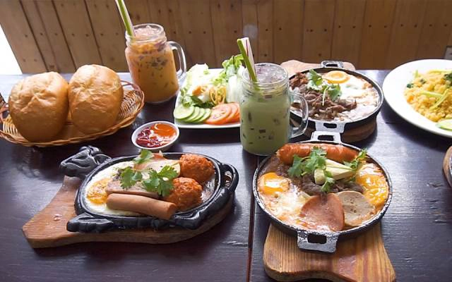 Quán Ăn Minh Anh - Quán Mì Cay & Bánh Mì Chảo