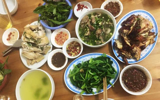 Quán Ăn Minh Hùng - Bia Hơi & Các Món Nhậu