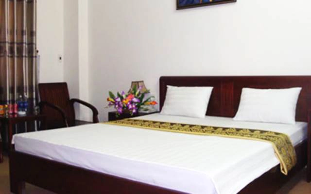 Minh Sơn Hotel