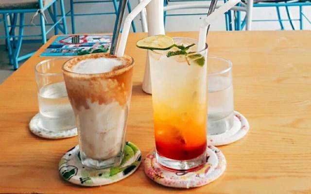 Mon Coffee & Tea