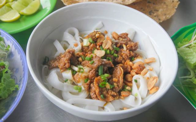 Quán Ăn Món Quảng Dì Bảy