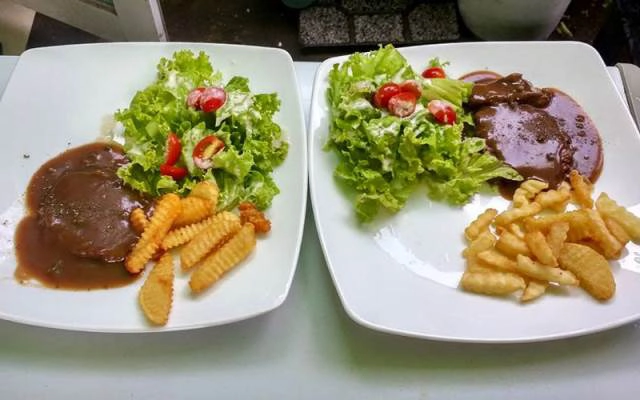 Quán Ăn Monaco Beefsteak