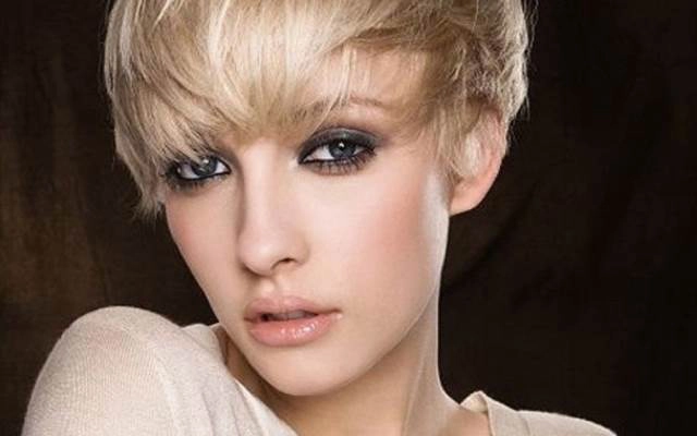 Monaco Hair Salon - Lạc Trung