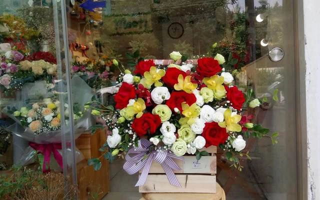 Moon Florist