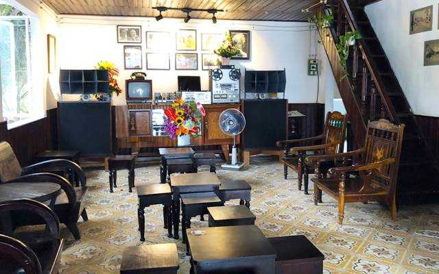 Moon Lake Cafe
