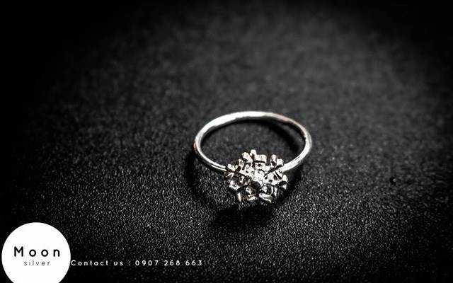 Moon Silver