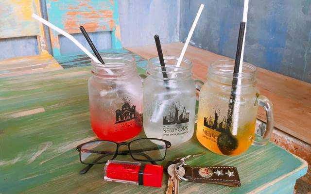 Mr. Rio Coffee & Tea
