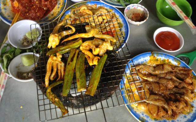 Quán Ăn Mực Nướng Chợ Cũ