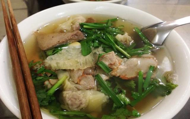 Quán Ăn Luna - Sủi Cảo, Mì Vằn Thắn & Hủ Tiếu