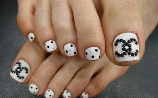 Nails & Mi