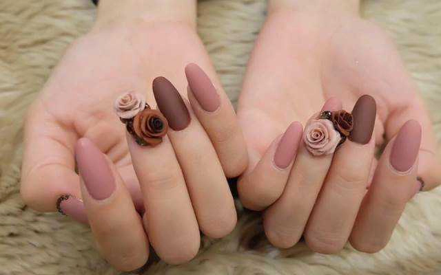 Nails Trinh Trinh