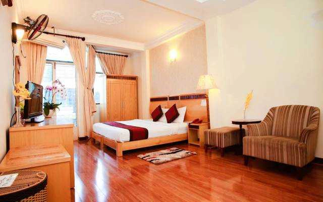 Nam Đế - GoldLand Hotel