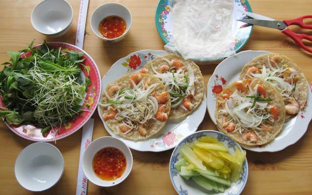 Quán Ăn Bánh Xèo Tôm Nhảy Năm Hiền