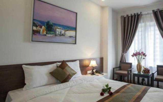 Nam San Hotel