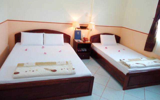 Nam Sơn Hotel