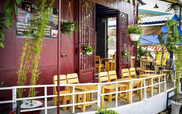Nắng Coffee - Phạm Văn Đồng